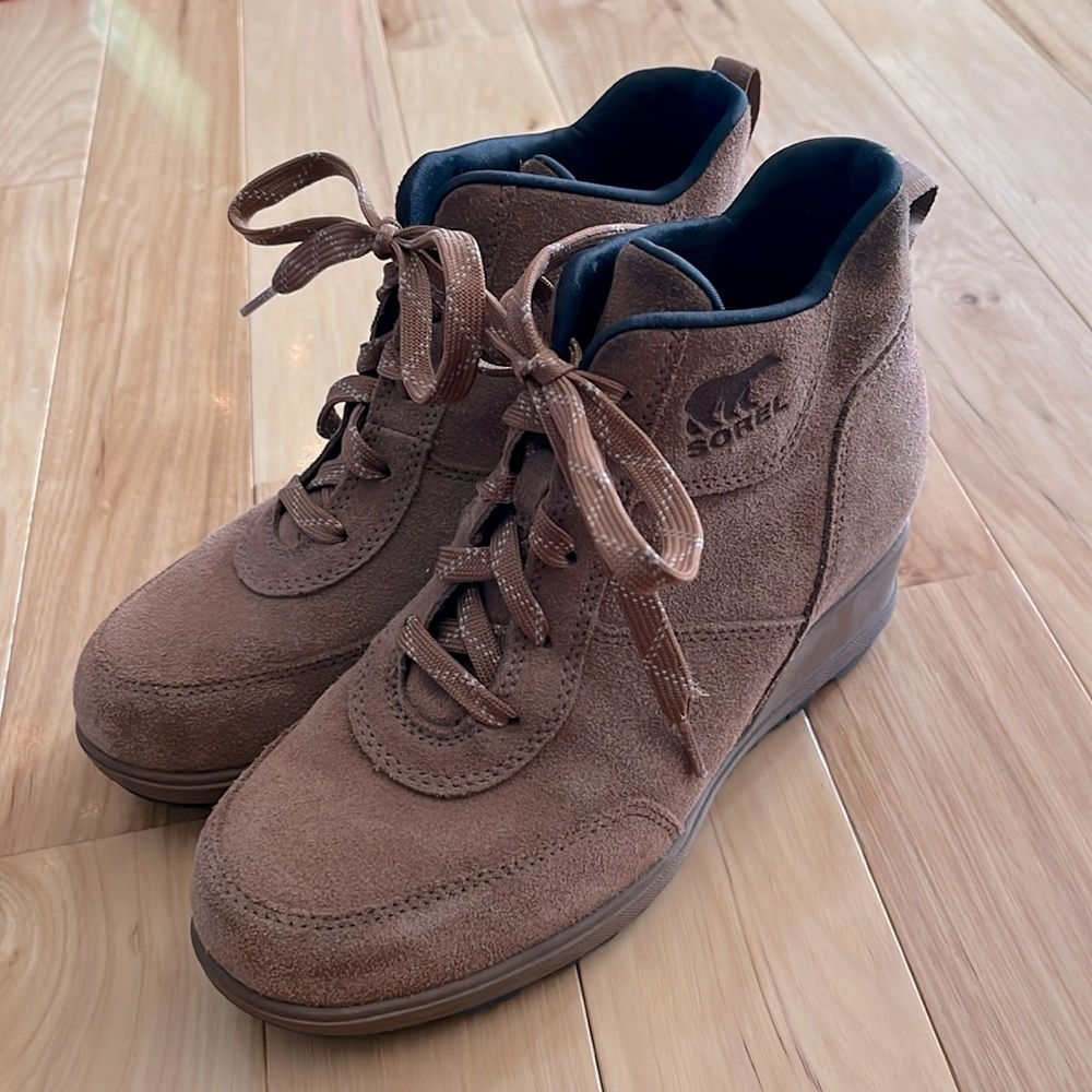 Sorel Evie Bootie Wedge